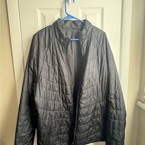 Reversible Men’s North Face Puffer Jacket
Size XL